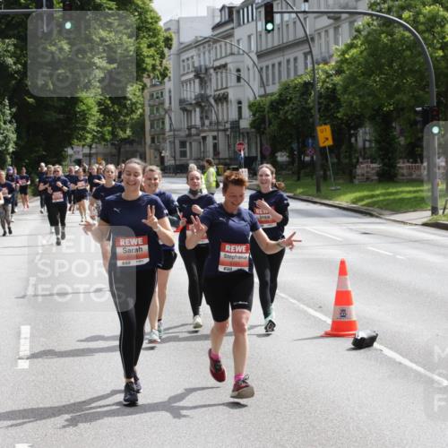 14.06.2026 - REWE Women's Run Jannik Wohlers http://msf.ph/oto/9817519 14.06.2026 10:56:51 Laufen 5721, 517, 1 meine-sportfotos.de