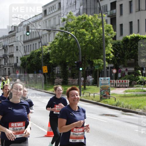 14.06.2026 - REWE Women's Run Jannik Wohlers http://msf.ph/oto/9817525 14.06.2026 10:56:52 Laufen 5720, 77, 01, 57, 5721 meine-sportfotos.de