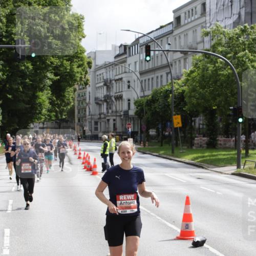 14.06.2026 - REWE Women's Run Jannik Wohlers http://msf.ph/oto/9817528 14.06.2026 10:56:55 Laufen 5656, 57, 1 meine-sportfotos.de