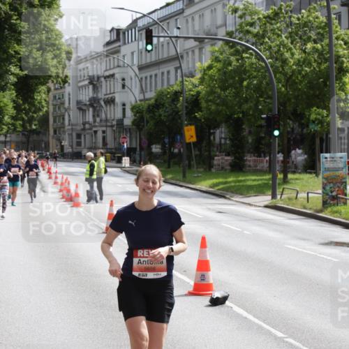 14.06.2026 - REWE Women's Run Jannik Wohlers http://msf.ph/oto/9817536 14.06.2026 10:56:55 Laufen 5656, 57, 1 meine-sportfotos.de