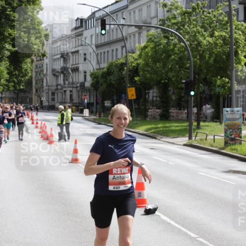 14.06.2026 - REWE Women's Run Jannik Wohlers http://msf.ph/oto/9817540 14.06.2026 10:56:55 Laufen 7, 5656, 01 meine-sportfotos.de