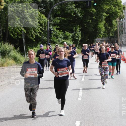 14.06.2026 - REWE Women's Run Jannik Wohlers http://msf.ph/oto/9817553 14.06.2026 10:57:00 Laufen 5814, 5882, 57 meine-sportfotos.de