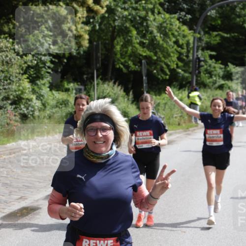 14.06.2026 - REWE Women's Run Jannik Wohlers http://msf.ph/oto/9817584 14.06.2026 10:57:08 Laufen 5192, 7 meine-sportfotos.de