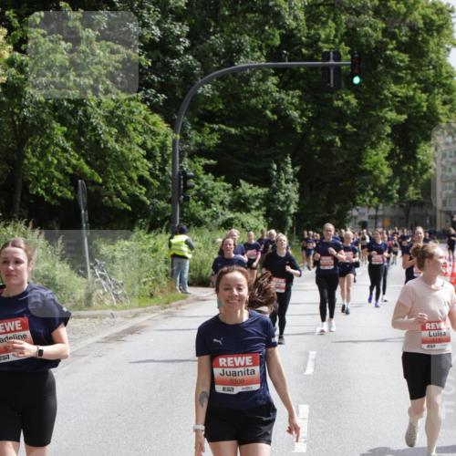 14.06.2026 - REWE Women's Run Jannik Wohlers http://msf.ph/oto/9817593 14.06.2026 10:57:09 Laufen 5309, 7, 5170 meine-sportfotos.de