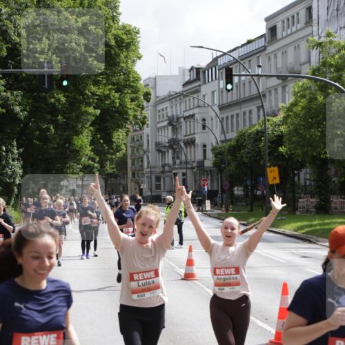 14.06.2026 - REWE Women's Run Jannik Wohlers http://msf.ph/oto/9817597 14.06.2026 10:57:10 Laufen 5309, 5170, 5398, 1, 57 meine-sportfotos.de