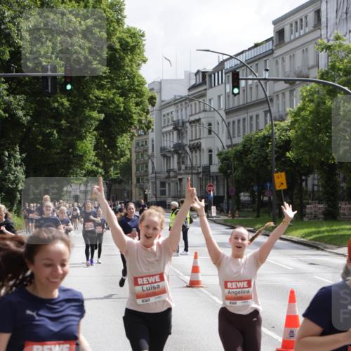 14.06.2026 - REWE Women's Run Jannik Wohlers http://msf.ph/oto/9817598 14.06.2026 10:57:10 Laufen 5309, 5170, 5398, 1 meine-sportfotos.de