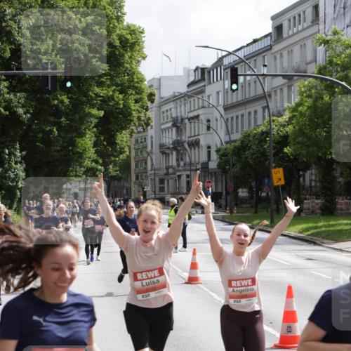 14.06.2026 - REWE Women's Run Jannik Wohlers http://msf.ph/oto/9817599 14.06.2026 10:57:10 Laufen 5309, 5170, 1 meine-sportfotos.de