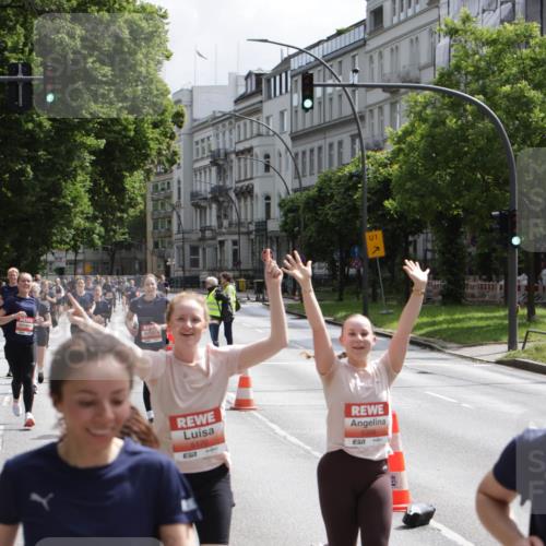 14.06.2026 - REWE Women's Run Jannik Wohlers http://msf.ph/oto/9817604 14.06.2026 10:57:10 Laufen 5309, 57, 1, 5170, 5398 meine-sportfotos.de