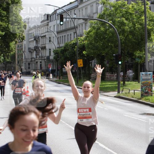 14.06.2026 - REWE Women's Run Jannik Wohlers http://msf.ph/oto/9817609 14.06.2026 10:57:10 Laufen 01, 5309, 8571, 5398, 7 meine-sportfotos.de