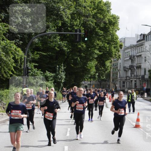 14.06.2026 - REWE Women's Run Jannik Wohlers http://msf.ph/oto/9817615 14.06.2026 10:57:11 Laufen 7 meine-sportfotos.de