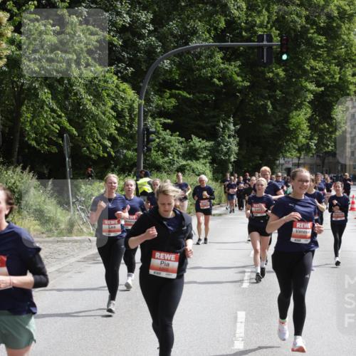 14.06.2026 - REWE Women's Run Jannik Wohlers http://msf.ph/oto/9817624 14.06.2026 10:57:13 Laufen 5992, 57 meine-sportfotos.de