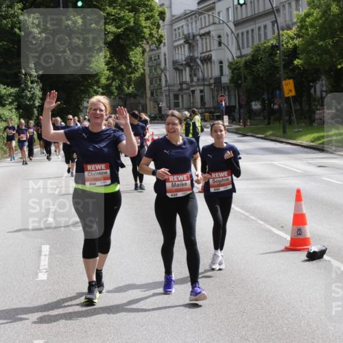14.06.2026 - REWE Women's Run Jannik Wohlers http://msf.ph/oto/9817643 14.06.2026 10:57:17 Laufen 5935, 5659, 5241, 57, 1 meine-sportfotos.de