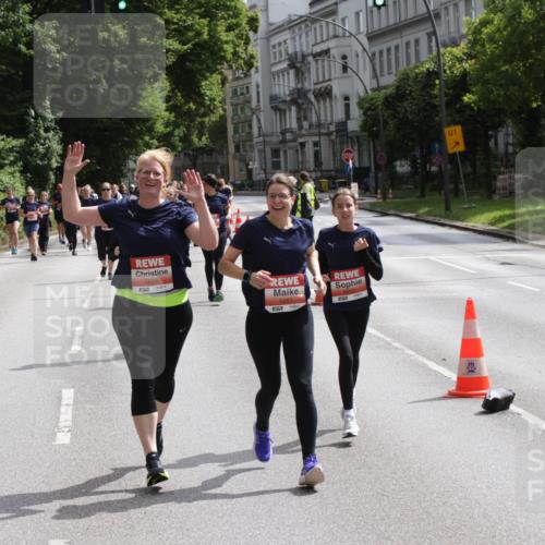 14.06.2026 - REWE Women's Run Jannik Wohlers http://msf.ph/oto/9817644 14.06.2026 10:57:17 Laufen 5659, 5241, 57, 01 meine-sportfotos.de