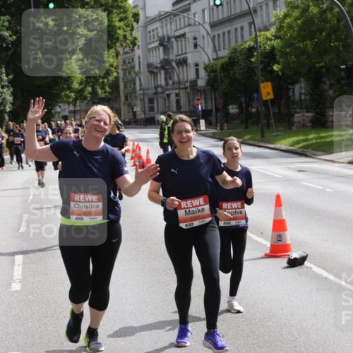 14.06.2026 - REWE Women's Run Jannik Wohlers http://msf.ph/oto/9817647 14.06.2026 10:57:17 Laufen 5659, 5241, 57, 7, 1 meine-sportfotos.de