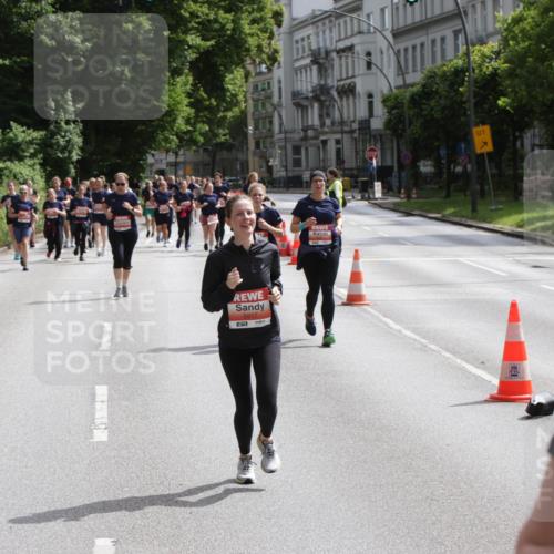 14.06.2026 - REWE Women's Run Jannik Wohlers http://msf.ph/oto/9817656 14.06.2026 10:57:19 Laufen 5917, 7, 01 meine-sportfotos.de