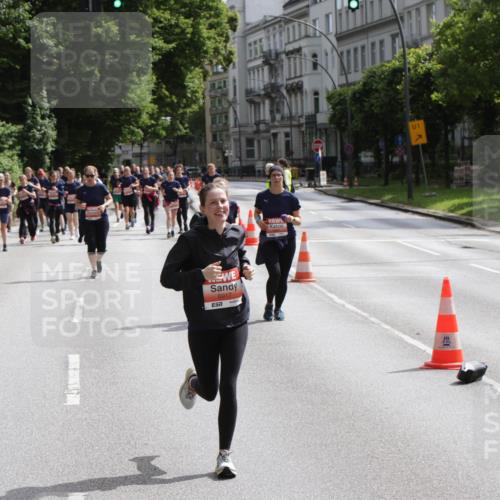 14.06.2026 - REWE Women's Run Jannik Wohlers http://msf.ph/oto/9817660 14.06.2026 10:57:19 Laufen 5917, 1 meine-sportfotos.de
