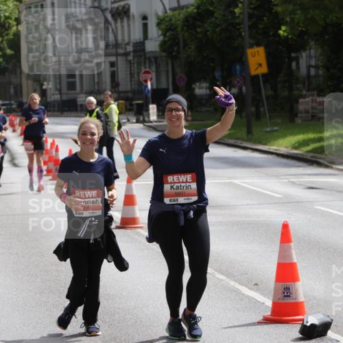 14.06.2026 - REWE Women's Run Jannik Wohlers http://msf.ph/oto/9817666 14.06.2026 10:57:21 Laufen 890, 5891, 01 meine-sportfotos.de