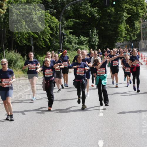 14.06.2026 - REWE Women's Run Jannik Wohlers http://msf.ph/oto/9817690 14.06.2026 10:57:28 Laufen  meine-sportfotos.de