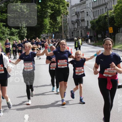 14.06.2026 - REWE Women's Run Jannik Wohlers http://msf.ph/oto/9817711 14.06.2026 10:57:31 Laufen 5610, 5077, 51, 1, 7, 5133 meine-sportfotos.de