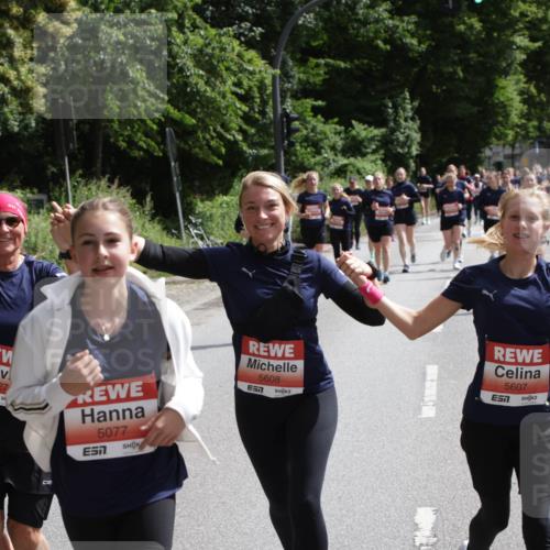 14.06.2026 - REWE Women's Run Jannik Wohlers http://msf.ph/oto/9817725 14.06.2026 10:57:33 Laufen 5027, 5077, 7, 5608, 5607, 5685, 657 meine-sportfotos.de