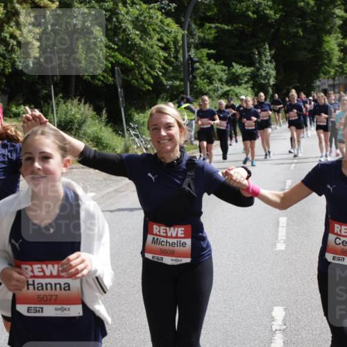14.06.2026 - REWE Women's Run Jannik Wohlers http://msf.ph/oto/9817729 14.06.2026 10:57:33 Laufen 5027, 5077, 57, 5608, 5607, 57, 5685, 51 meine-sportfotos.de