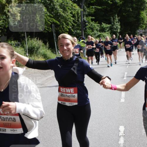 14.06.2026 - REWE Women's Run Jannik Wohlers http://msf.ph/oto/9817732 14.06.2026 10:57:33 Laufen 50, 5077, 5608, 657, 5607, 7 meine-sportfotos.de
