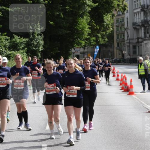 14.06.2026 - REWE Women's Run Jannik Wohlers http://msf.ph/oto/9817744 14.06.2026 10:57:38 Laufen 5742, 5285 meine-sportfotos.de