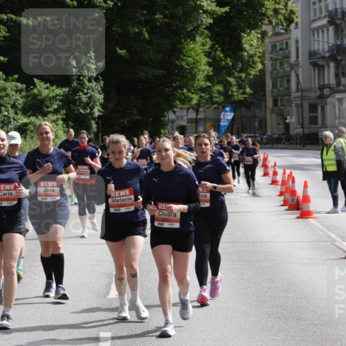 14.06.2026 - REWE Women's Run Jannik Wohlers http://msf.ph/oto/9817745 14.06.2026 10:57:38 Laufen 5742, 5572, 5525, 57, 5285, 6, 9 meine-sportfotos.de