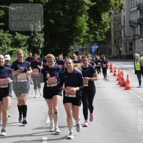 14.06.2026 - REWE Women's Run Jannik Wohlers http://msf.ph/oto/9817746 14.06.2026 10:57:38 Laufen 5742, 5285, 7, 6, 10 meine-sportfotos.de
