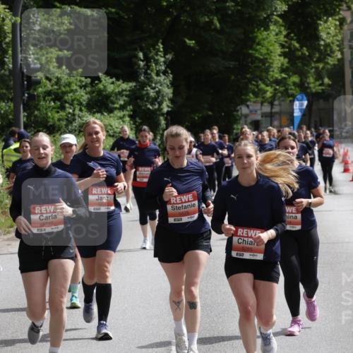 14.06.2026 - REWE Women's Run Jannik Wohlers http://msf.ph/oto/9817749 14.06.2026 10:57:39 Laufen 5742, 57, 5572, 57, 5525, 5285, 57, 14, 1, 30 meine-sportfotos.de