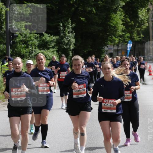 14.06.2026 - REWE Women's Run Jannik Wohlers http://msf.ph/oto/9817750 14.06.2026 10:57:39 Laufen 5742, 7, 5572, 57, 5525, 5285, 7, 914 meine-sportfotos.de