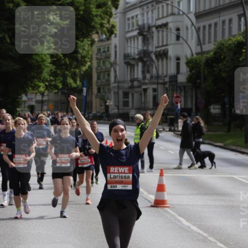14.06.2026 - REWE Women's Run Jannik Wohlers http://msf.ph/oto/9817764 14.06.2026 10:57:45 Laufen 6006, 57 meine-sportfotos.de
