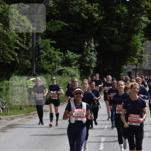 14.06.2026 - REWE Women's Run Jannik Wohlers http://msf.ph/oto/9817772 14.06.2026 10:57:47 Laufen 5482, 5783, 7 meine-sportfotos.de