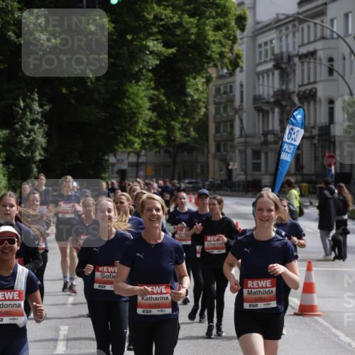 14.06.2026 - REWE Women's Run Jannik Wohlers http://msf.ph/oto/9817778 14.06.2026 10:57:48 Laufen 6, 3, 5482, 6293, 5783, 5784 meine-sportfotos.de