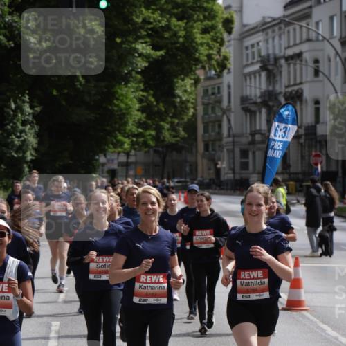 14.06.2026 - REWE Women's Run Jannik Wohlers http://msf.ph/oto/9817780 14.06.2026 10:57:48 Laufen 6, 31, 5293, 7, 5783, 7, 5784 meine-sportfotos.de