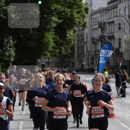 14.06.2026 - REWE Women's Run Jannik Wohlers http://msf.ph/oto/9817782 14.06.2026 10:57:48 Laufen 5293, 7, 6, 30, 5783, 7, 5784 meine-sportfotos.de