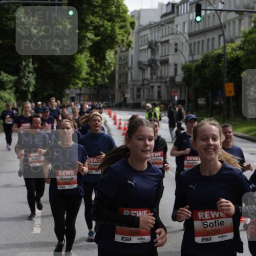 14.06.2026 - REWE Women's Run Jannik Wohlers http://msf.ph/oto/9817793 14.06.2026 10:57:51 Laufen 57, 5292, 5293 meine-sportfotos.de
