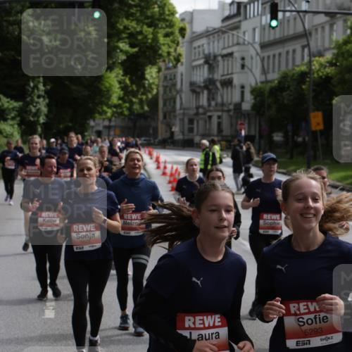14.06.2026 - REWE Women's Run Jannik Wohlers http://msf.ph/oto/9817795 14.06.2026 10:57:52 Laufen 5623, 5293 meine-sportfotos.de
