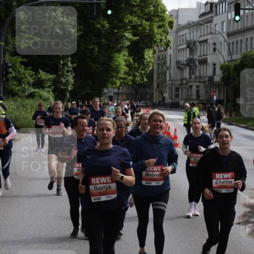 14.06.2026 - REWE Women's Run Jannik Wohlers http://msf.ph/oto/9817802 14.06.2026 10:57:52 Laufen 5623, 7, 5751, 7, 5750 meine-sportfotos.de