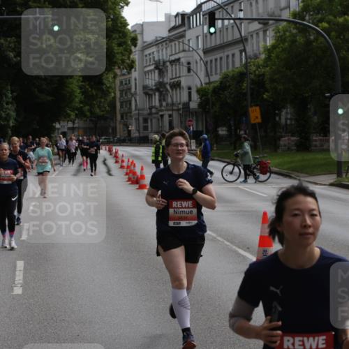 14.06.2026 - REWE Women's Run Jannik Wohlers http://msf.ph/oto/9817829 14.06.2026 10:58:01 Laufen 5838, 7, 01 meine-sportfotos.de