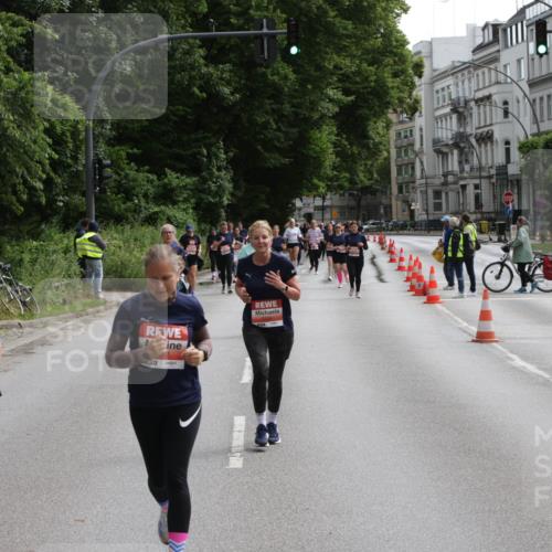 14.06.2026 - REWE Women's Run Jannik Wohlers http://msf.ph/oto/9817836 14.06.2026 10:58:04 Laufen 5823, 567, 01 meine-sportfotos.de