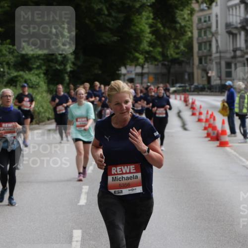 14.06.2026 - REWE Women's Run Jannik Wohlers http://msf.ph/oto/9817845 14.06.2026 10:58:05 Laufen 5356 meine-sportfotos.de