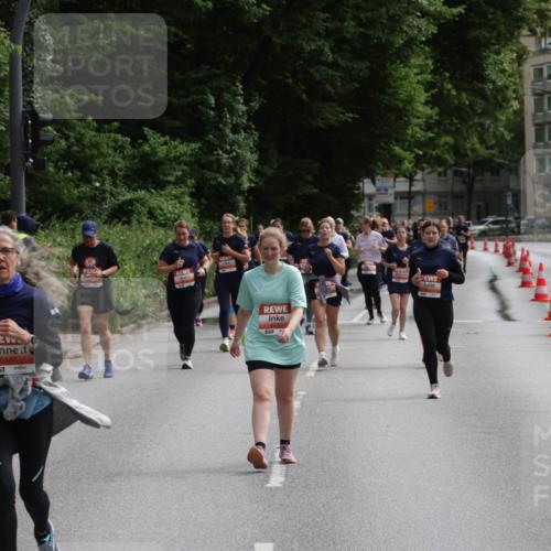 14.06.2026 - REWE Women's Run Jannik Wohlers http://msf.ph/oto/9817852 14.06.2026 10:58:07 Laufen 5137 meine-sportfotos.de