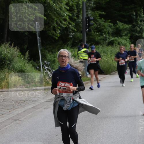 14.06.2026 - REWE Women's Run Jannik Wohlers http://msf.ph/oto/9817853 14.06.2026 10:58:08 Laufen 5137 meine-sportfotos.de
