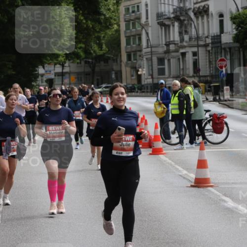 14.06.2026 - REWE Women's Run Jannik Wohlers http://msf.ph/oto/9817870 14.06.2026 10:58:11 Laufen 6967, 7 meine-sportfotos.de