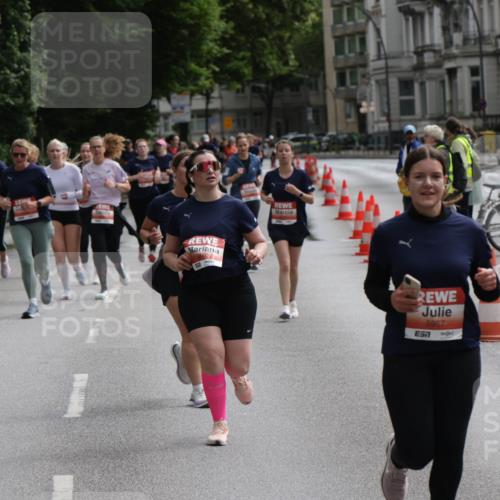 14.06.2026 - REWE Women's Run Jannik Wohlers http://msf.ph/oto/9817874 14.06.2026 10:58:12 Laufen 5957 meine-sportfotos.de