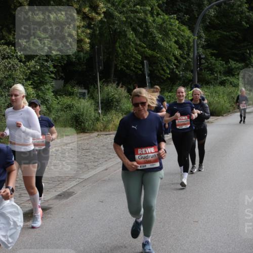 14.06.2026 - REWE Women's Run Jannik Wohlers http://msf.ph/oto/9817918 14.06.2026 10:58:20 Laufen 3901, 7, 5346 meine-sportfotos.de