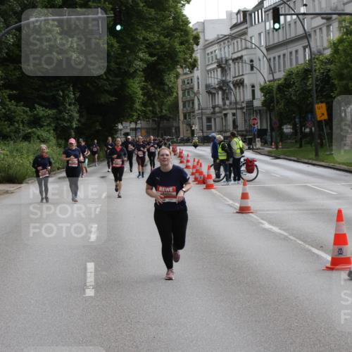 14.06.2026 - REWE Women's Run Jannik Wohlers http://msf.ph/oto/9817924 14.06.2026 10:58:22 Laufen 93, 1 meine-sportfotos.de