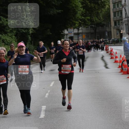 14.06.2026 - REWE Women's Run Jannik Wohlers http://msf.ph/oto/9817936 14.06.2026 10:58:26 Laufen 577, 5290, 57, 5457 meine-sportfotos.de
