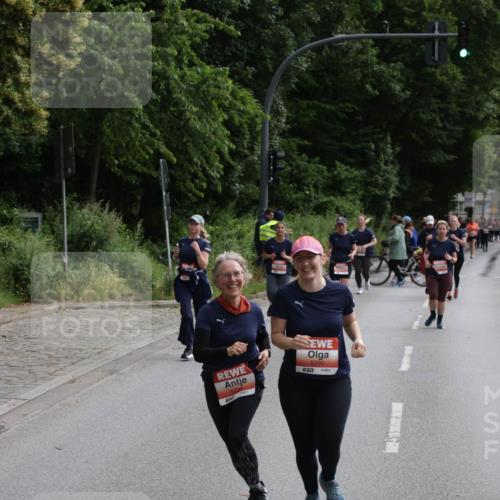 14.06.2026 - REWE Women's Run Jannik Wohlers http://msf.ph/oto/9817956 14.06.2026 10:58:29 Laufen 5290 meine-sportfotos.de